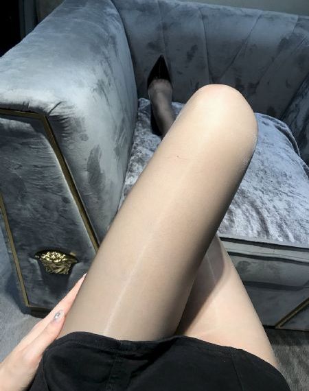 欧美高街卫衣情侣_剧情片手机在线看