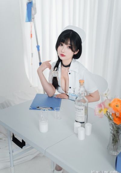 欧美素材花型图片_免费手机在线看片