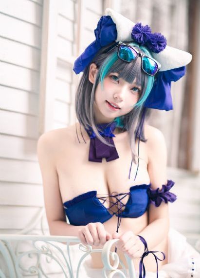 伊人久久大香线蕉综合75_剧情片在线观看完整版