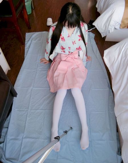 免费观看美女裸体的网站软件_720影视在线观看