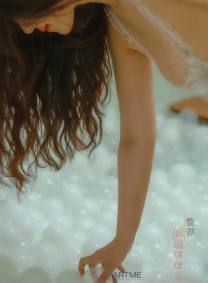 黑白欧美图片背影_HD超清免费观看