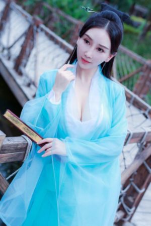 国产校园丝袜自拍_高清高清完整版